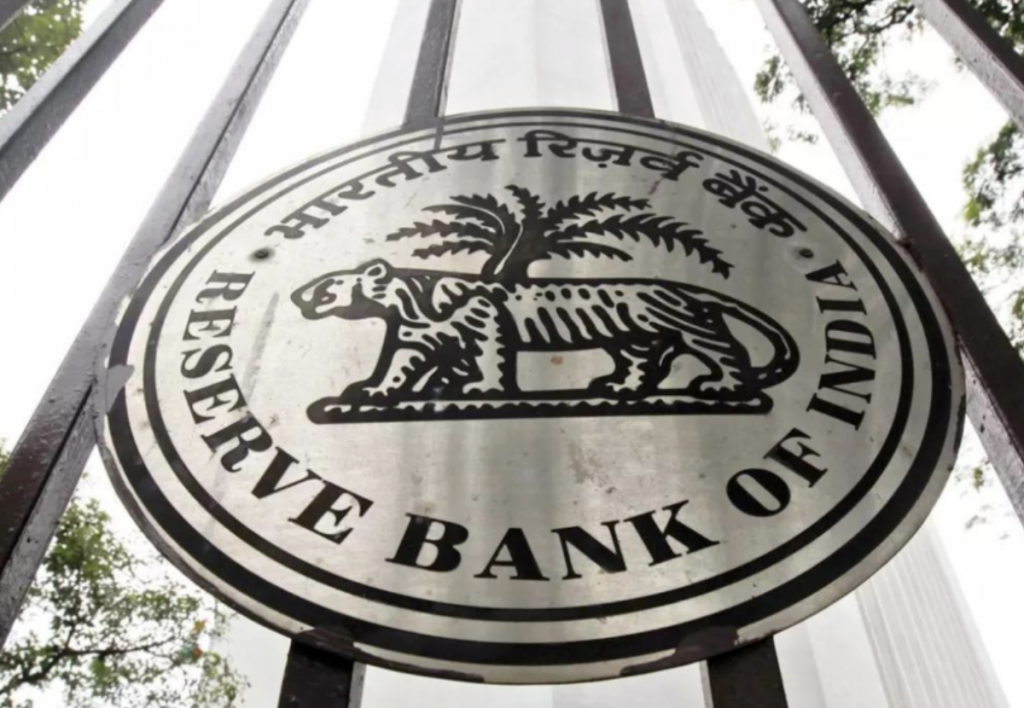 RBI : Currency in circulation rose in value, volume during 2022-23