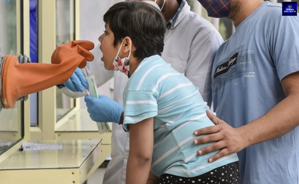 India records 267 new cases of the coronavirus; the number of active cases falls from 3,925 to 3,736