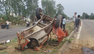 17 Injured As Truck Hits Load Carrier In Kathua