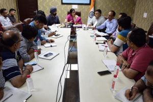 DC Jammu Avny Lavasa reviews arrangements for Shri Amarnath Ji Yatra 2023