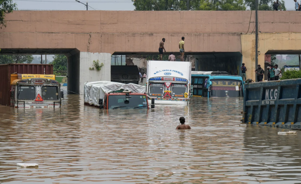 Govt Bans Entry Of Heavy Goods Vehicles In Delhi As Yamuna Swells