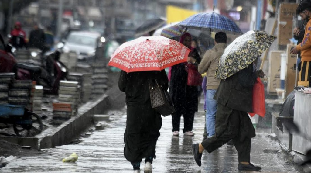 MeT predicts more rains in J&K; heavy spell likely in Reasi, Poonch, Rajouri