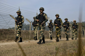 Pakistani intruder shot dead in Arnia sector