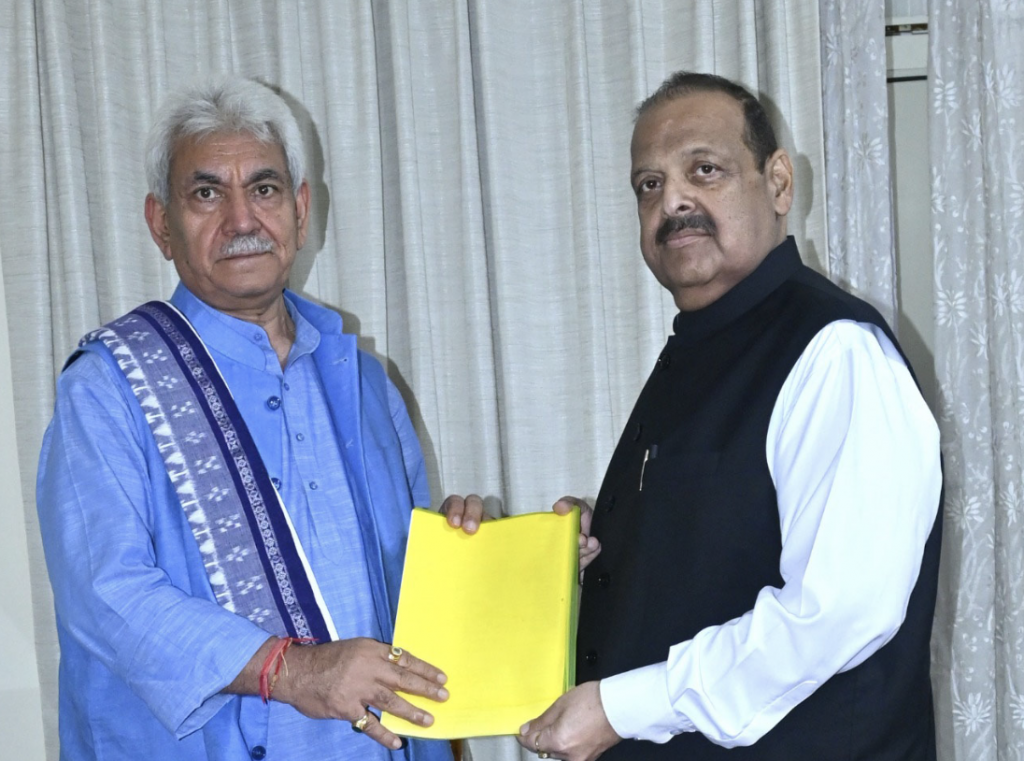 Devender Rana Calls On LG Sinha