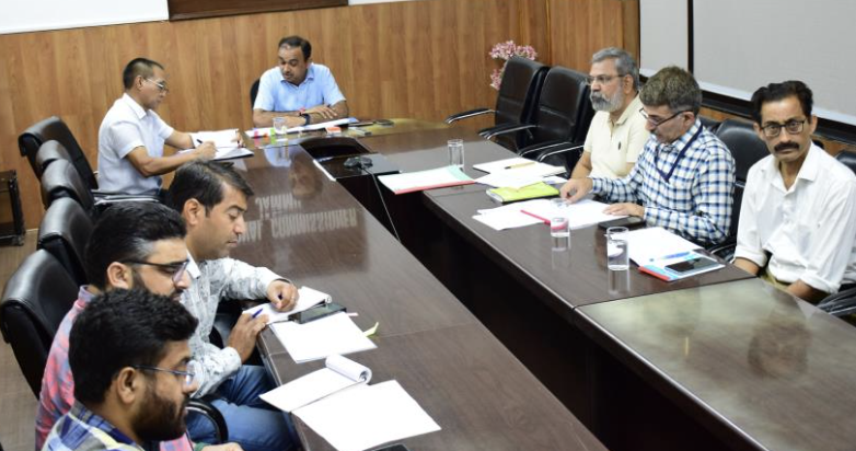 Div Com Jammu reviews implementation of Forest Dwellers Act, 4G saturation