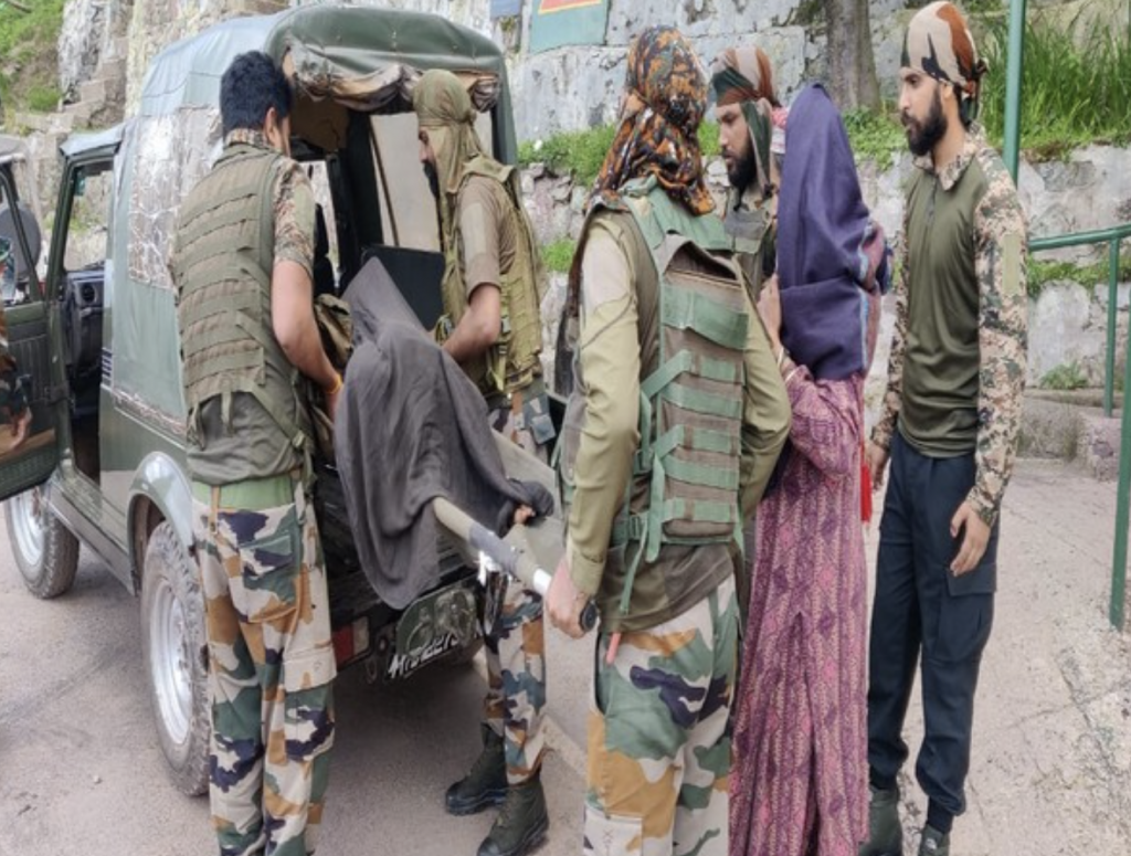 Indian Army rescues 16-year old girl, provide medical assistance
