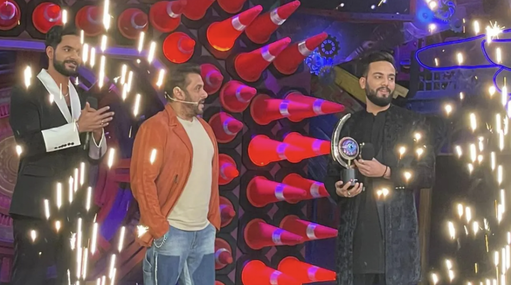 Bigg Boss OTT Season 2 Finale: Elvish Yadav lifts trophy, beats Abhishek Malhan