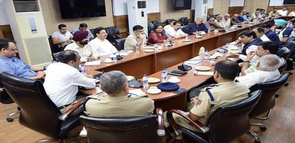 Div Com discusses public concern over Smart meters with civil society, JPDCL