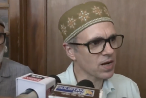  Appointing Yasin Malik's wife as advisor to PM Pakistan's internal matter : Omar Abdullah