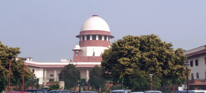 SC asks AG, SG to look into suspension of J&K lecturer for appearing in Article 370 