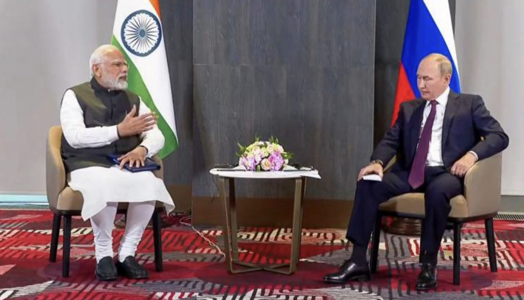 Putin praises PM Modi’s ‘Make in India’ initiative; says it’s the ‘right thing’ to do