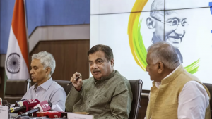 Govt Working On Policy To Make National Highways Pothole Free By Year-End: Gadkari