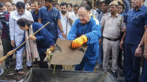 People across country respond to PM appeal, participate in hour-long cleanliness drive