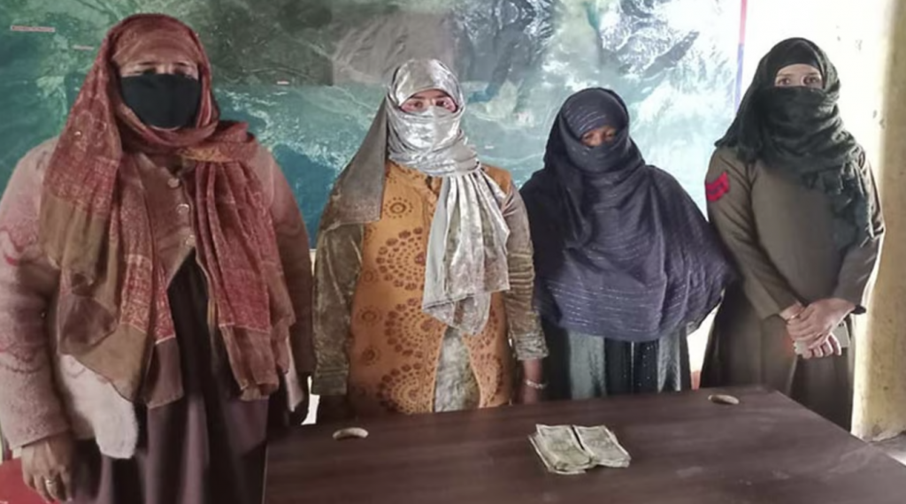 3 female pickpockets arrested in Ganderbal