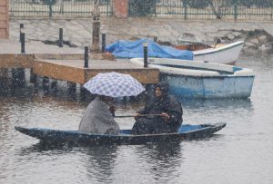 Snowfall, Light Rain Likely Over Scattered Places Over J&K: MeT