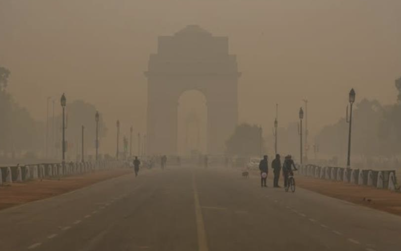 Delhi wakes up to dense haze as air quality turns ‘severe’ at many locations