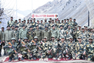 DG BSF reviews operational preparedness of force at LoC in Bandipora