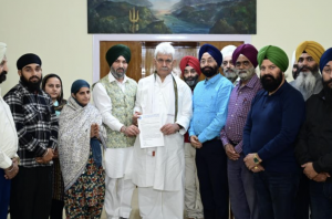 All Jammu & Kashmir Sikh Coordination Committee Delegation calls on Lt Governor