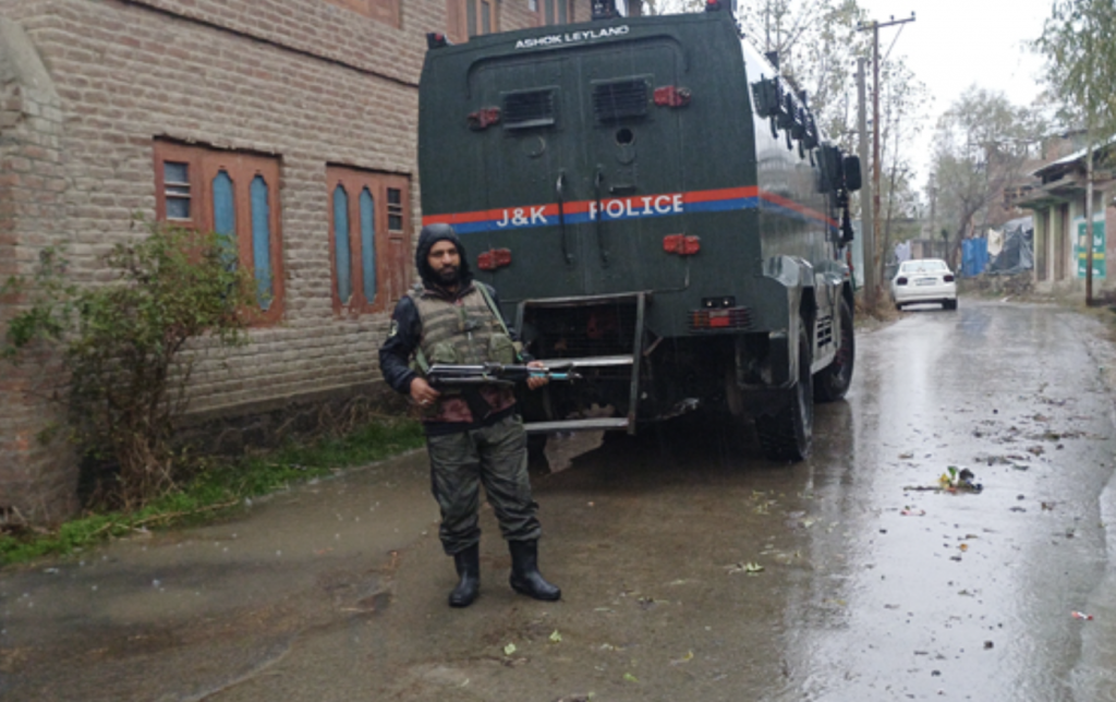 SIA conducts raids in terror funding case in Srinagar