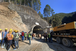 Uttarakhand tunnel collapse: Large diameter pipes, drilling machines arrive at site for evacuation of 40 trapped workers