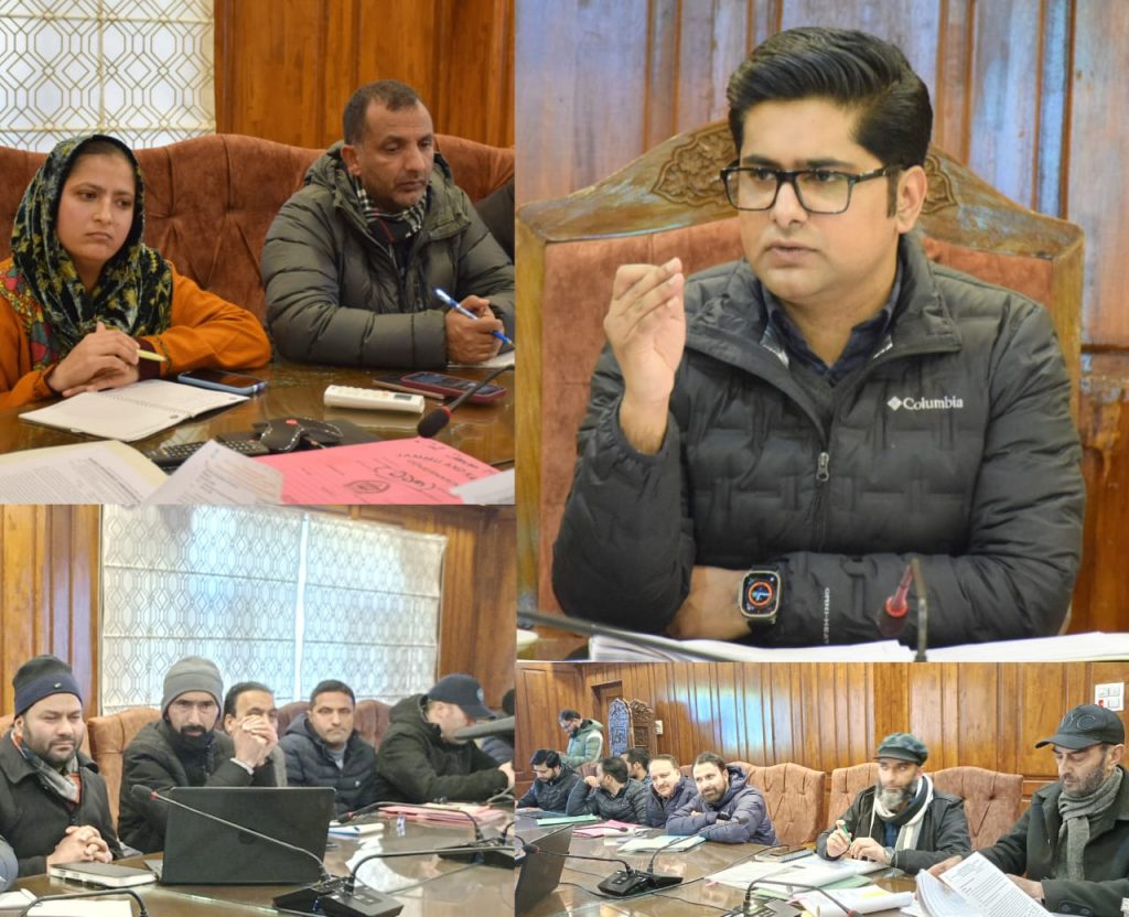 DC Bandipora reviews works under JJM