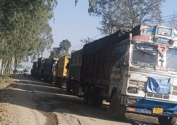 15 Punjab based trucks seized for illegal mining in Kathua