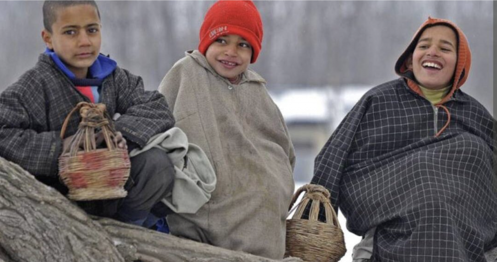 Kashmir shivers, Konibal coldest at minus 6.0 °C