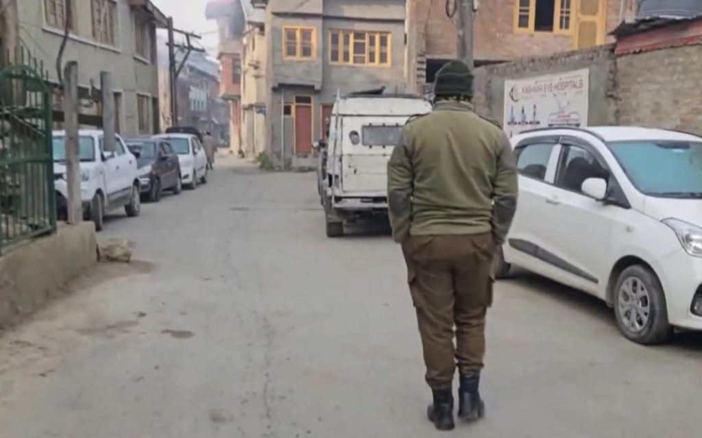 SIA Conducts Raids In Anantnag & Kulgam Districts In Terror-Related Case
