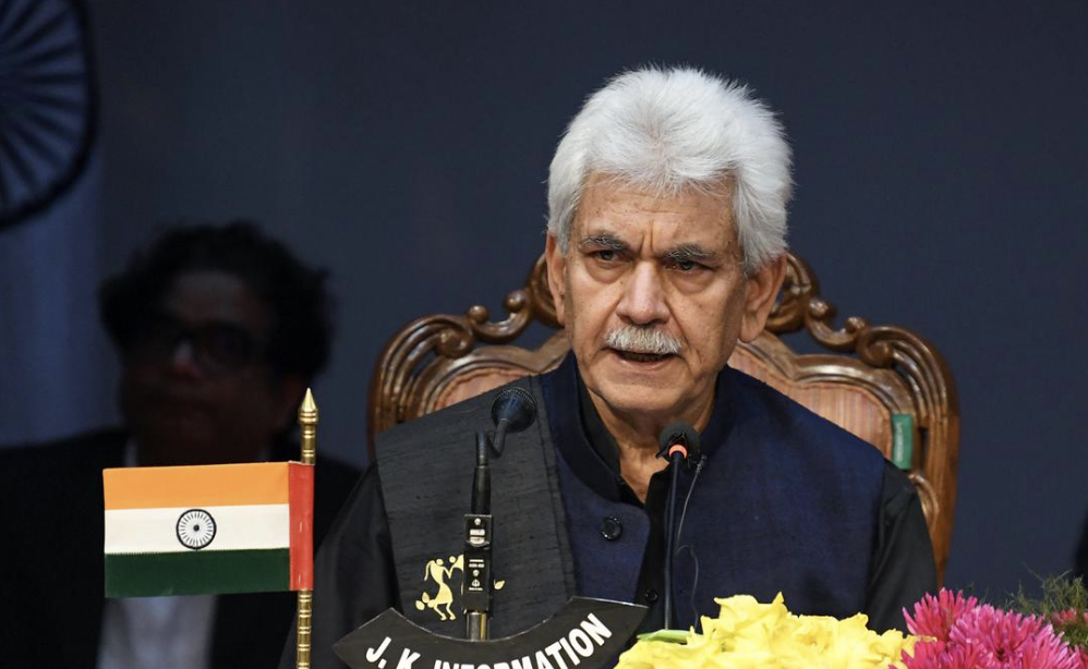 LG Manoj Sinha Pays Tributes To 2001 Parliament Attack Victims