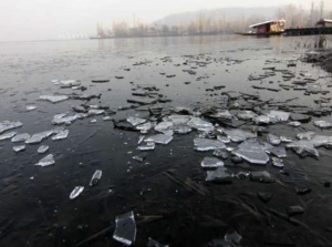 Kashmir witnesses rise in minimum temperature