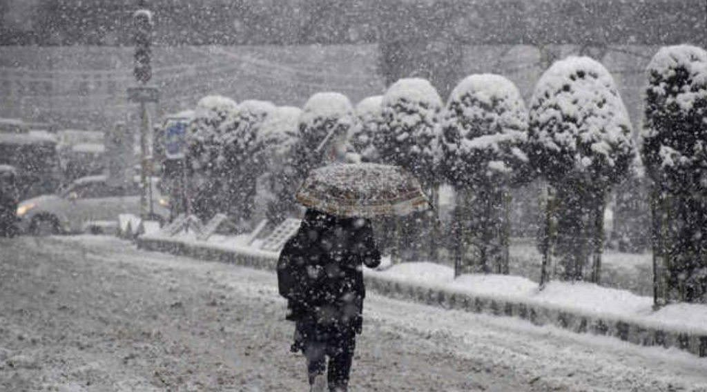 After long dry spell, weatherman predicts snowfall in J&K