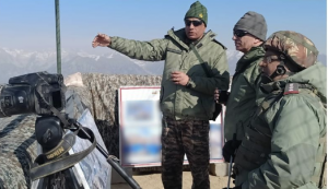  Senior Army officer visits forward areas in Kashmir; reviews operational preparedness