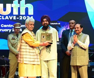 Lt Governor inaugurates DIPR’s ‘JK Youth Conclave 2024’