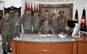  Lt Gen. M V Suchindra Kumar assumes charge of Army's Northern Command