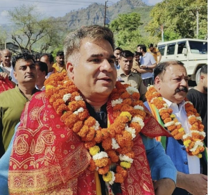 Central leadership will decide on fielding candidates in 3 LS seats in Kashmir: Ravinder Raina