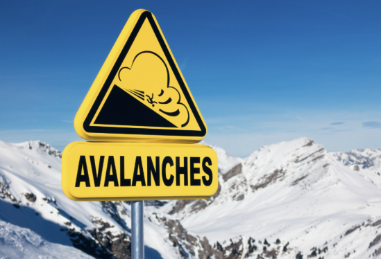 JKDMA Issues Avalanche Warning In Ganderbal District