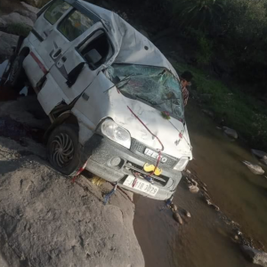 Driver dies, another injured in accident on Jammu-Rajouri highway