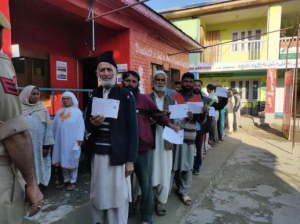 7.63% voter turnout recorded till 9 am in Baramulla Lok Sabha seat