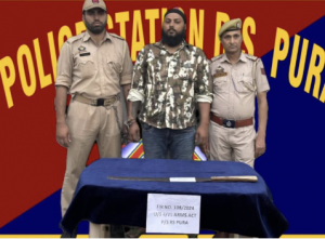  Notorious Jammu History-Sheeter Arrested with Sharp Weapon