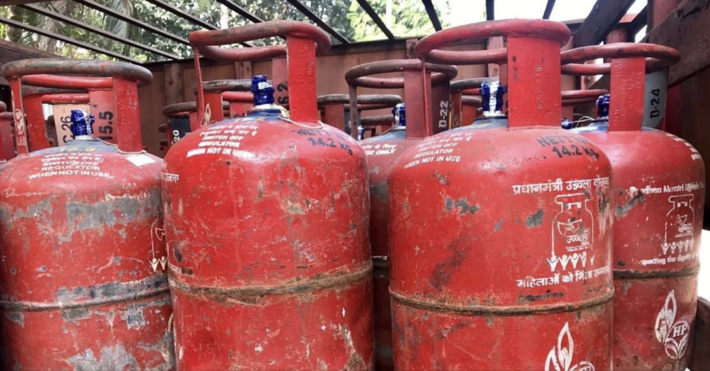 ATF Price Cut 6.5%, Commercial LPG By Rs 69