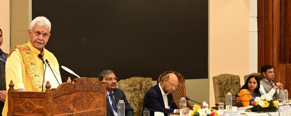 Lt Governor addresses Srinagar Conclave of MoHUA’s High-Level Committee on Urban Planning