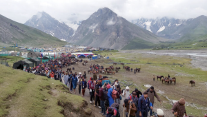 Another Batch Of Pilgrims Leaves For Amarnath Yatra