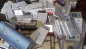 FSD Anantnag Seizes Foreign Brand Cigarettes Without Pictorial Warnings