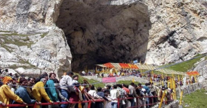 Fresh batch of pilgrims leaves for Amarnath shrine