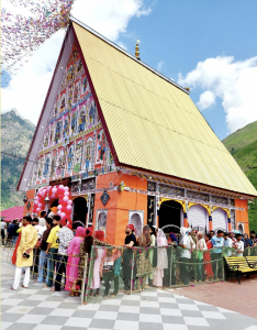 Annual Shri Machail Yatra-2024 commences with religious fervor, gaiety