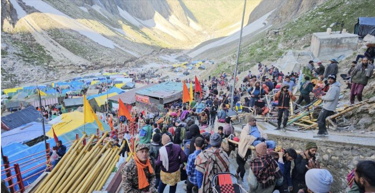 Over 1,700 Pilgrims Leave Jammu Base Camp For Amarnath Yatra