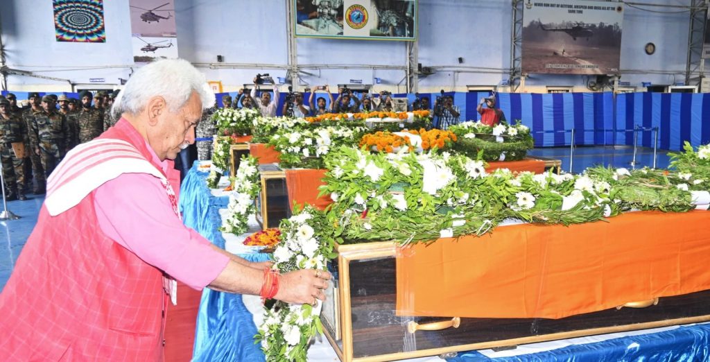 Lieutenant Governor Shri Manoj Sinha laid wreath and paid homage to Captain Brijesh Thapa, Naik D Rajesh, Sepoy Bijendra and Sepoy Ajay, who have made supreme sacrifice during anti-terror operation in Doda.