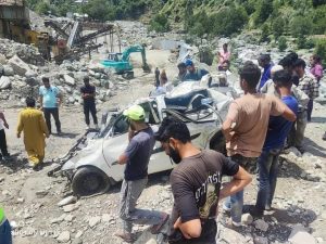 3 Anantnag Residents Killed As Vehicle Veers Off Road, Falls In Gorge In Kupwara