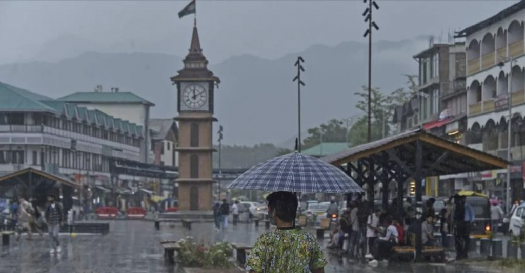 Kashmir parts likely to receive rains in next 3-hrs, says MeT