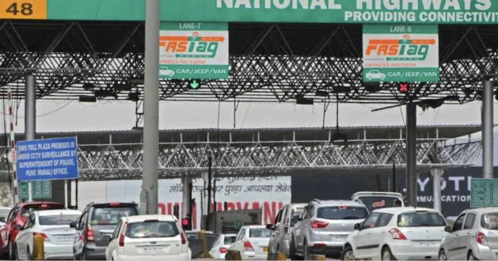 No highway fee up to 20 kms for private vehicles with FASTag